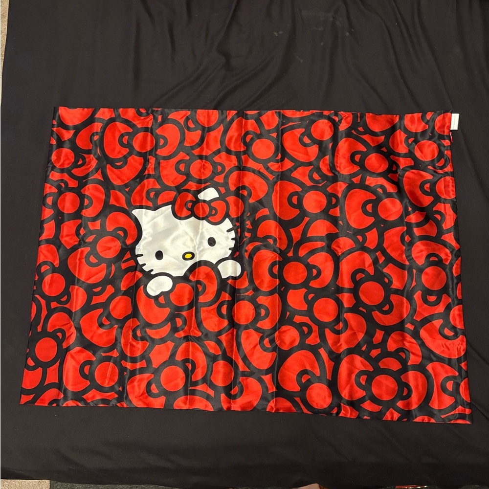 Hello Kitty pillowcase